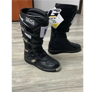 Gaerne gx1 color negras con blanco talla 44.5 MX