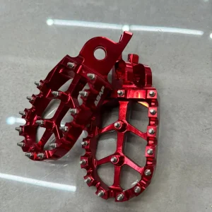Descansapies CRF450R-X /250L y 300L Rojos